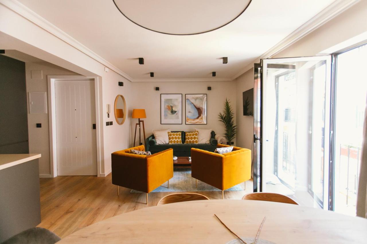 Modern And Luxury- 2bd 2bth- Socorro Sevilla